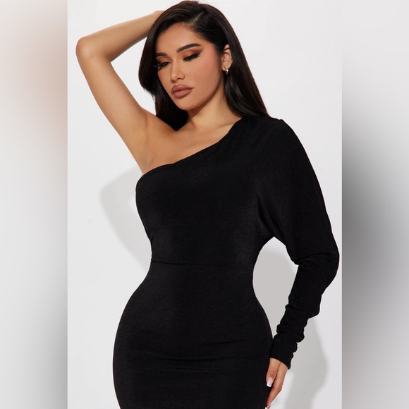 Fashion Nova Lana Slinky Maxi Dress size Large NWT - Picture 2 of 14